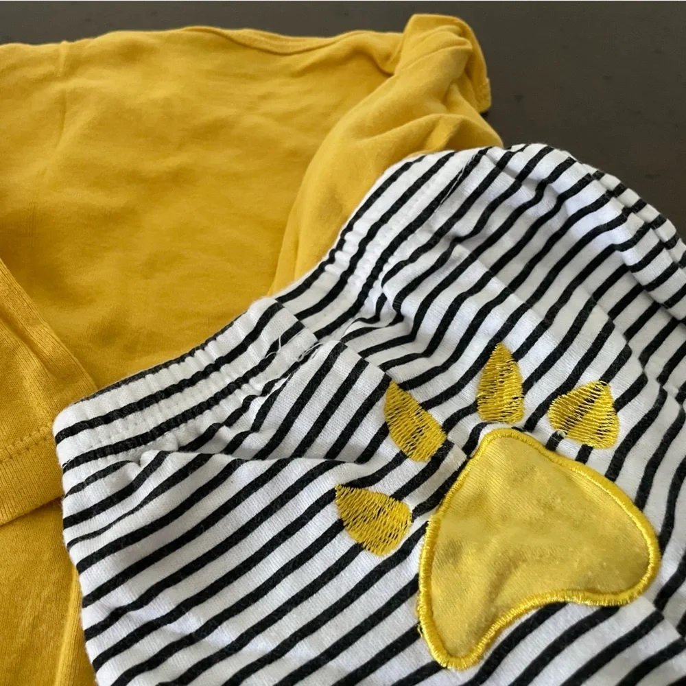 Carter's/Rene Rofe Baby Outfit